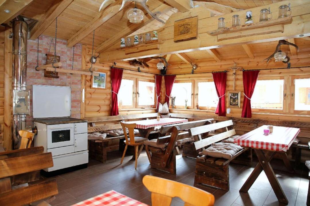 Photo of Kitchen in Langdorf
