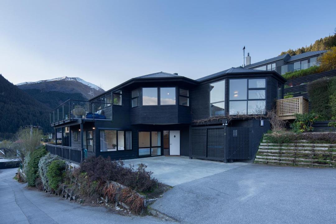 Photo of Buildings in Queenstown City Centre