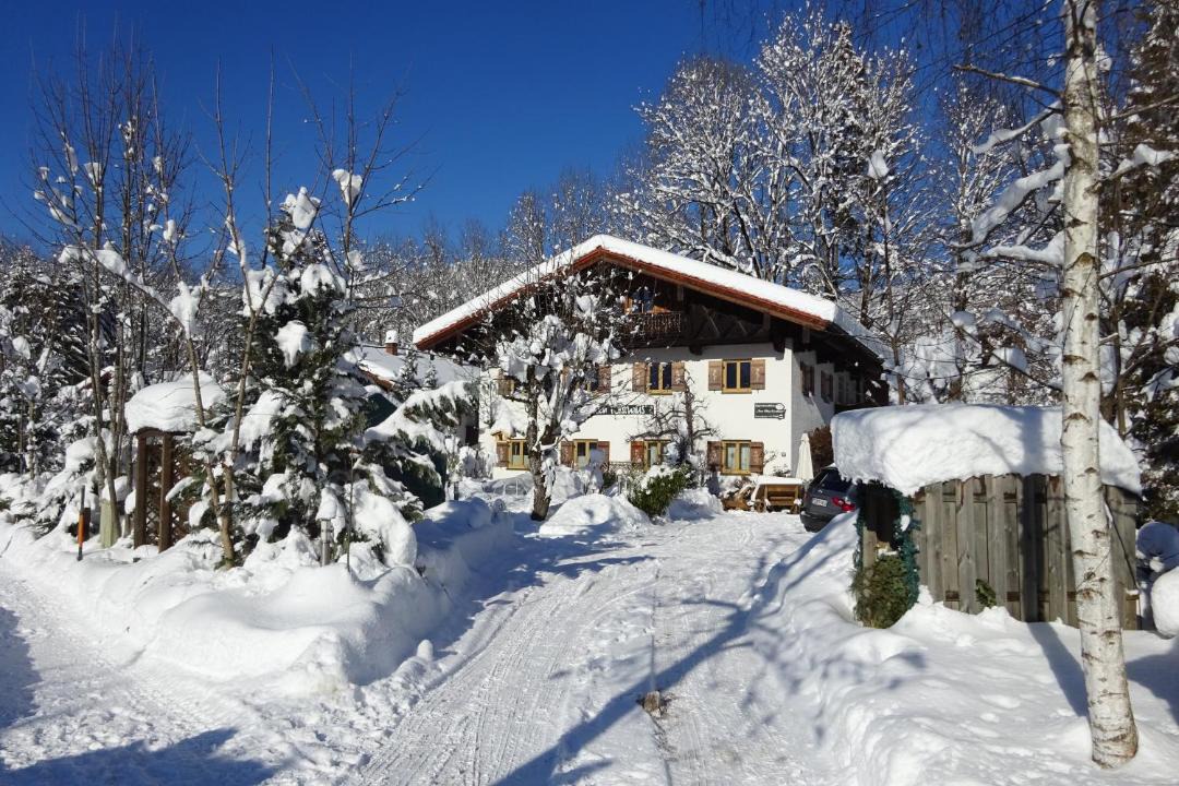 Photo of Buildings in Groissenbach