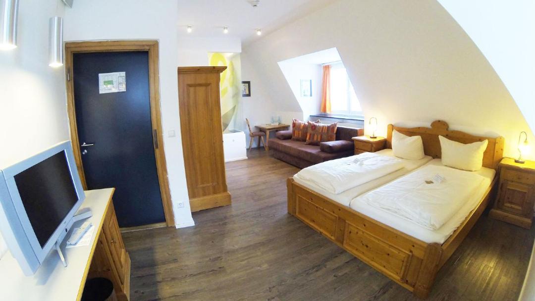 Photo of Bedroom in Reutin