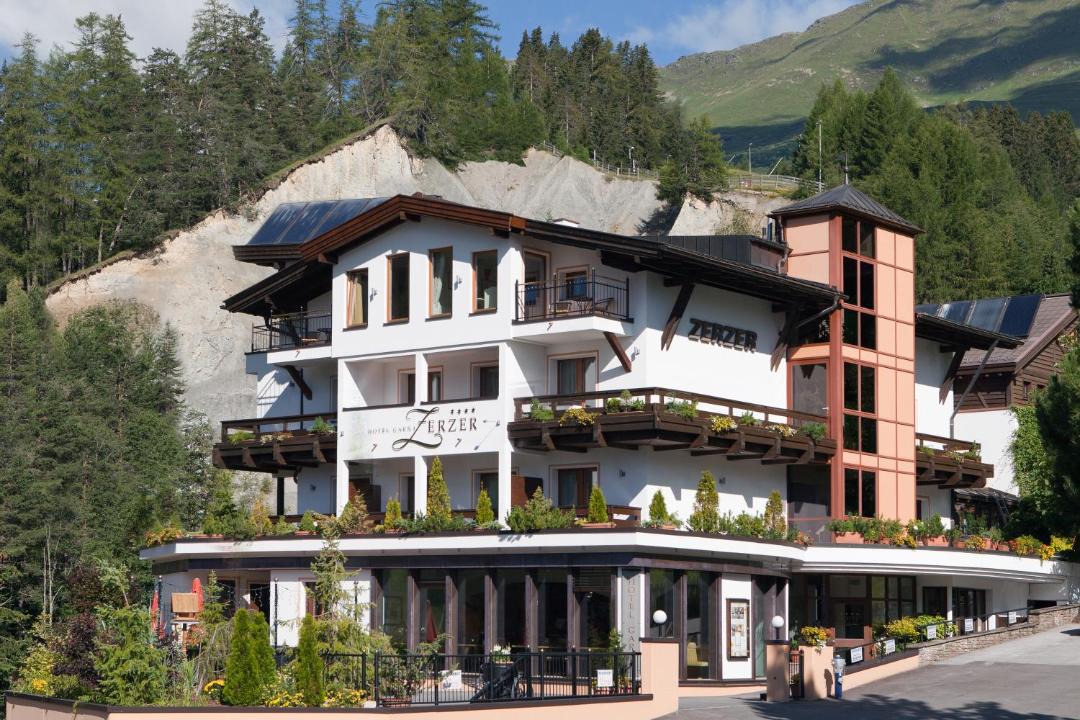 Photo of Buildings in Serfaus