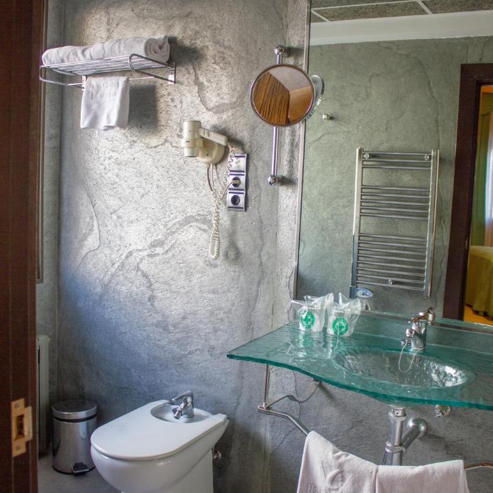 Photo of Bathroom in Zaragoza Centro