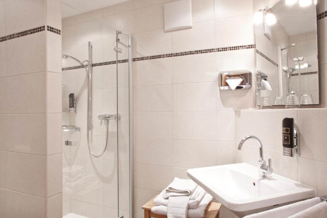 Photo of Bathroom in Koesslarn