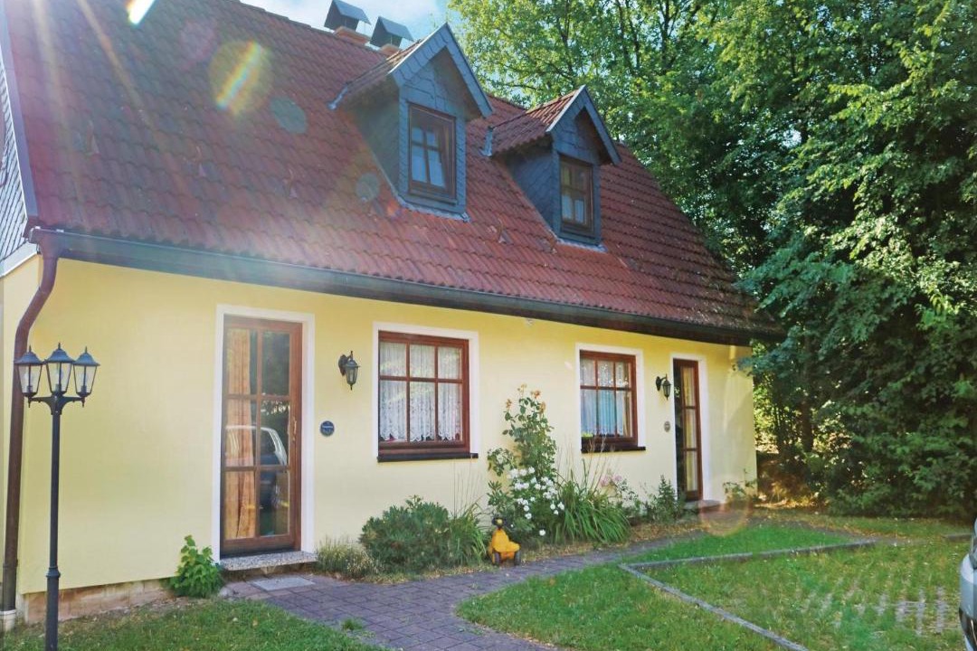 Photo of Buildings in Hausles