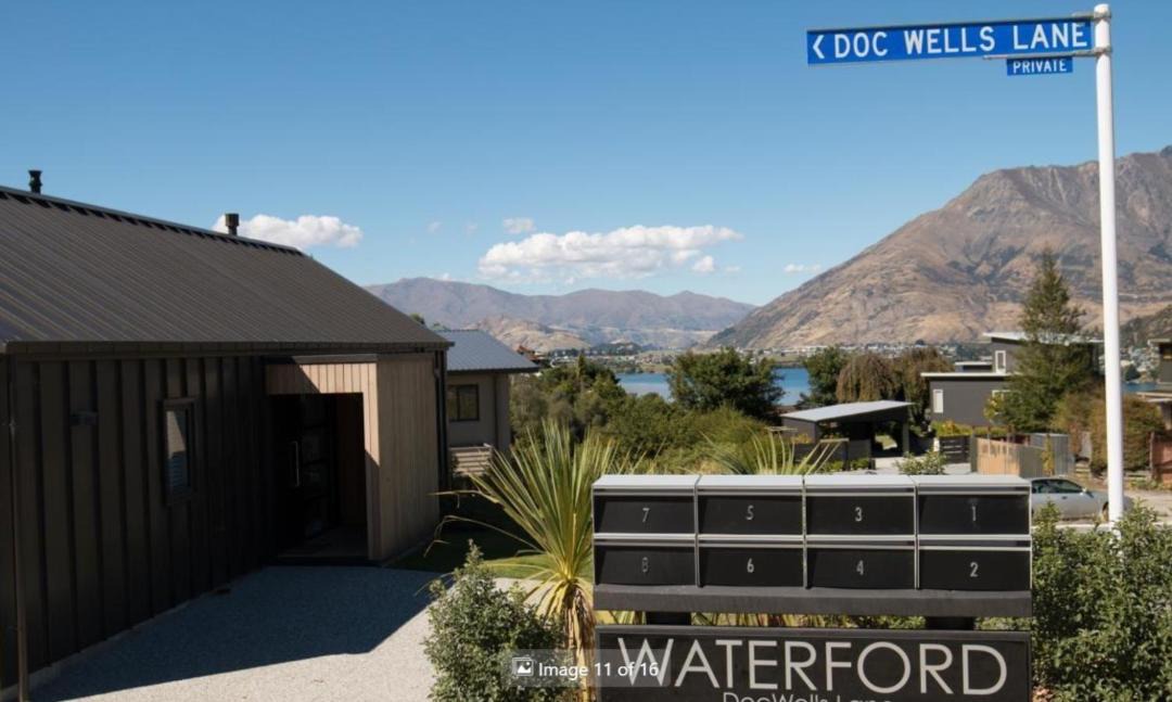 Photo of Buildings in Queenstown