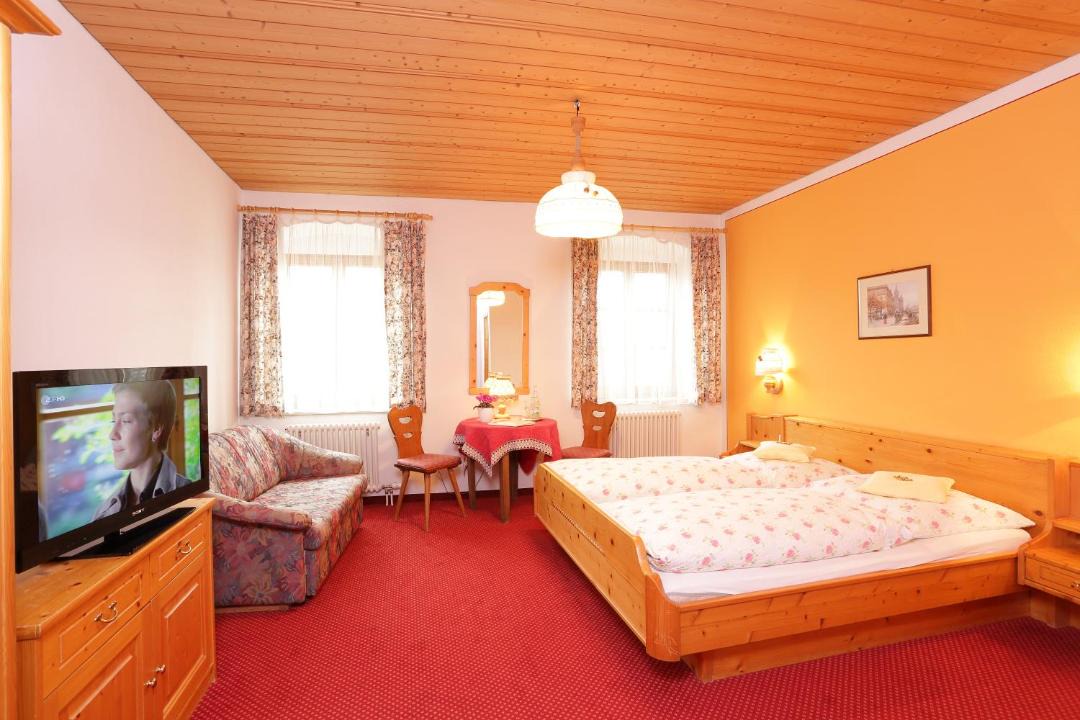 Photo of Bedroom in Huglfing