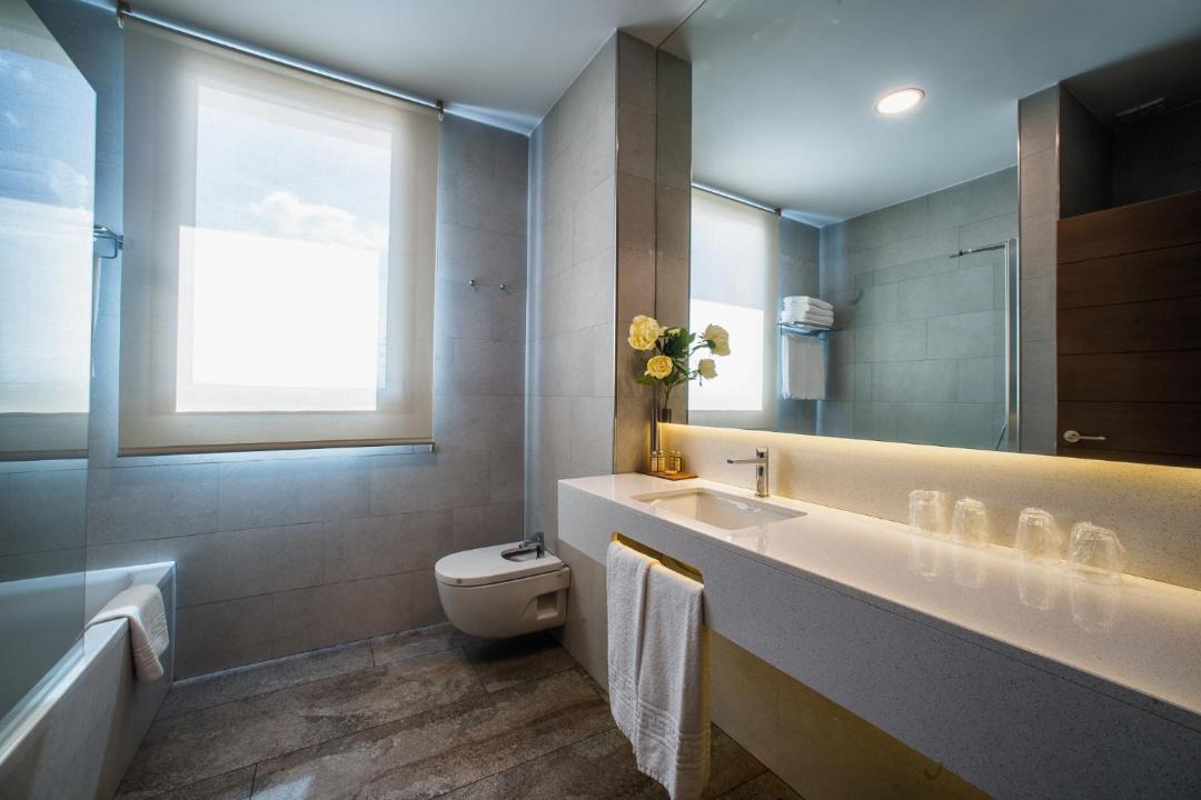 Photo of Bathroom in Canada Hermosa