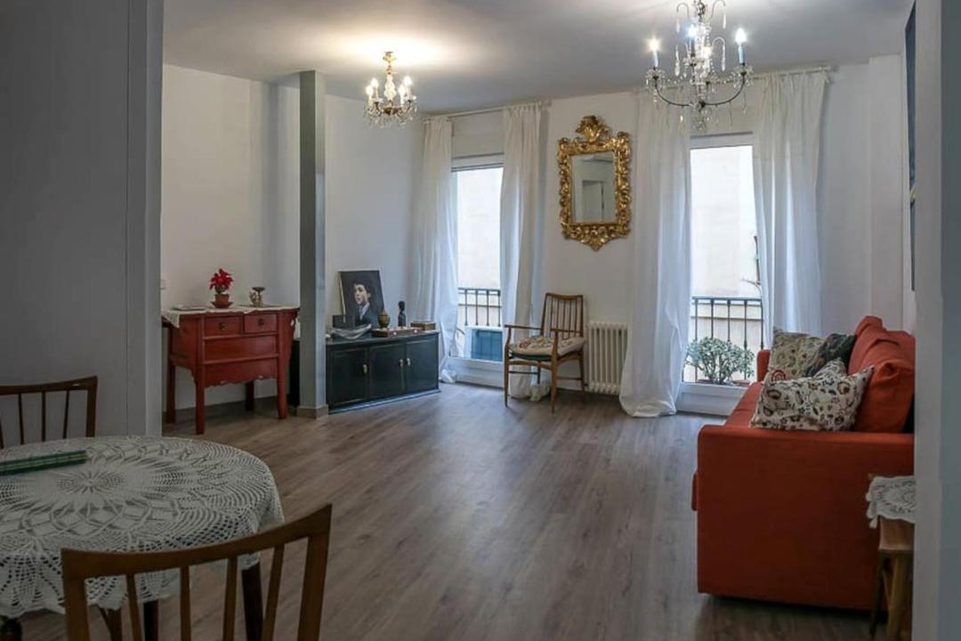 Photo of Livingroom in Embajadores