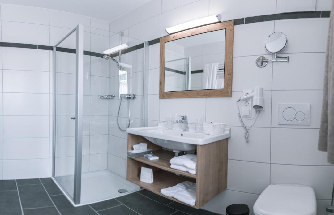 Photo of Bathroom in Essing