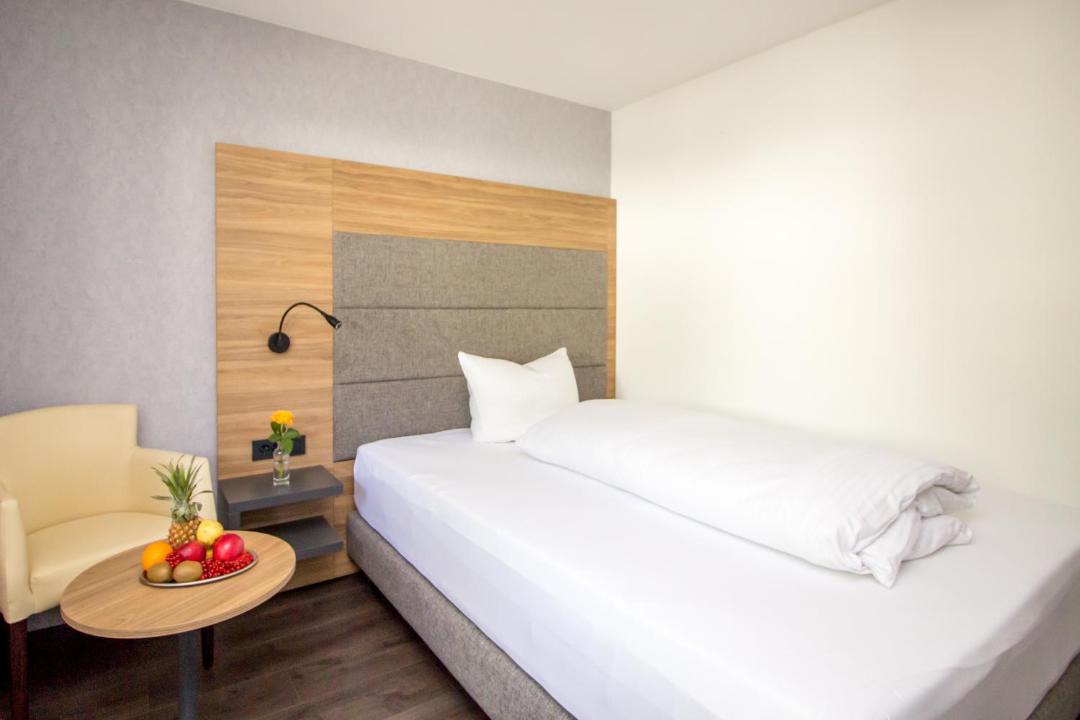 Photo of Bedroom in Tutzing