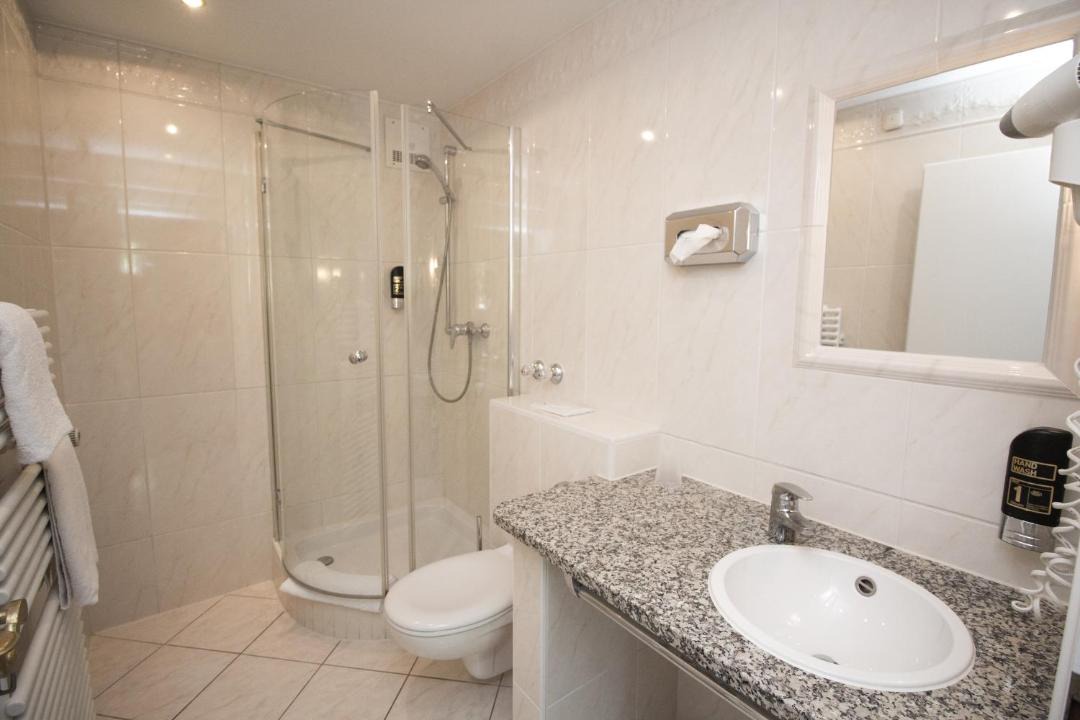 Photo of Bathroom in Tutzing