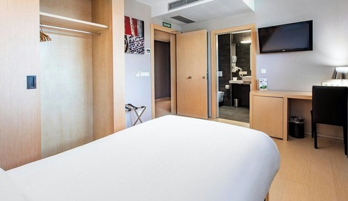 Single Room