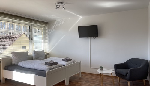 Comfort Studio, 1 Queen Bed
