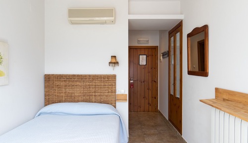 Standard Single Room, Balcony, Sea View