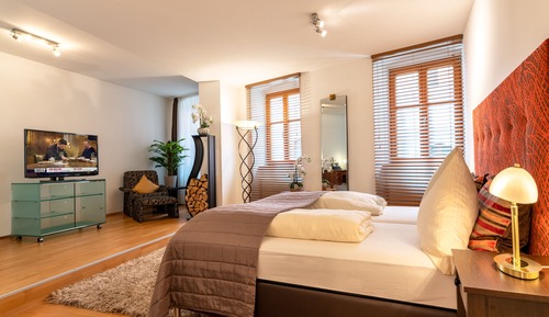 Standard Condo, 2 Bedrooms, Kitchenette, Mezzanine