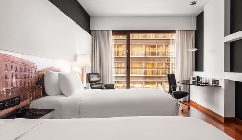 Family Room, 1 King Bed