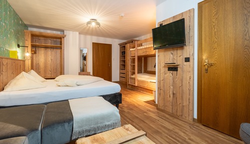 Junior Suite (Romantic)