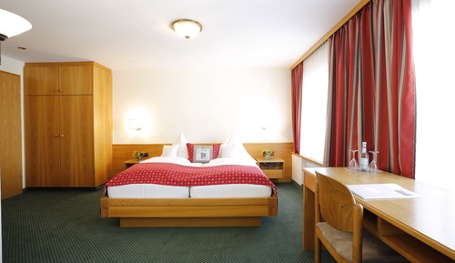 Classic Double Room