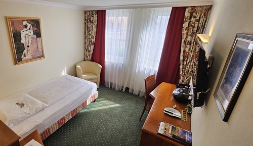 Comfort Single Room