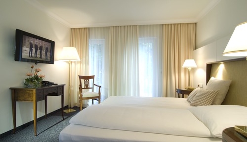 Elegance Room