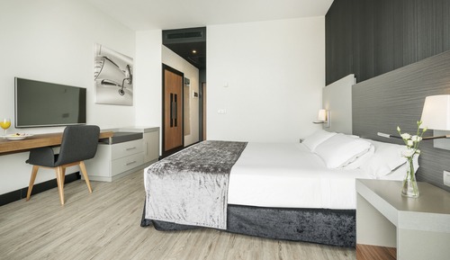 Triple Room, 2 adults and 1 child