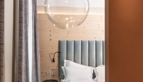 Design Suite, City View