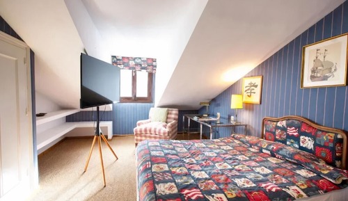 Standard Double Room, Garden View