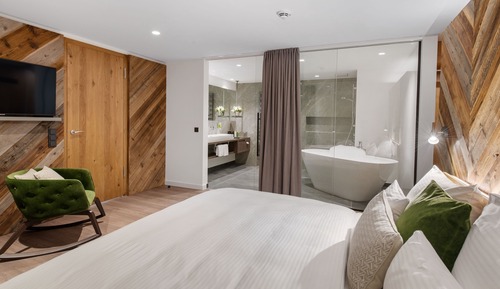 Superior Suite