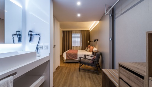 Family Apartment, 1 Bedroom (4 Personas)