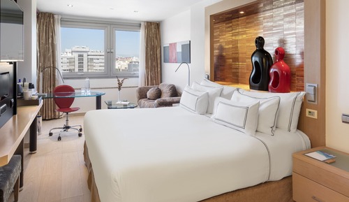 Grand Room (Premium Views - The Level Access,2+1)
