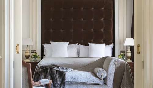 Master Suite Red Level (2+1)
