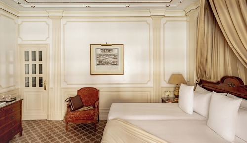 Premier Room