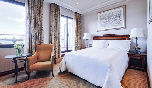 Premium Room (Club Lounge Access)