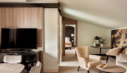 Master Suite Red Level