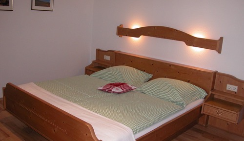Family Room, 1 Bedroom