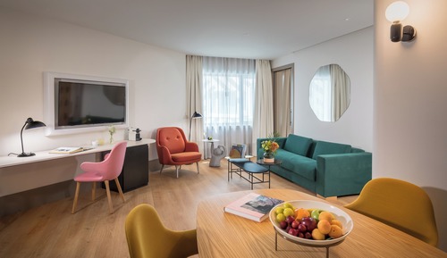 Suite