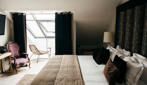 Deluxe Suite, 1 Queen Bed, Bay View