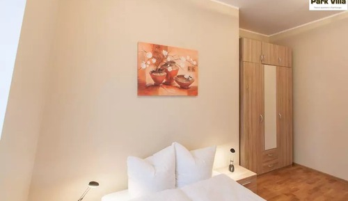 Penthouse (4-11-Pa)