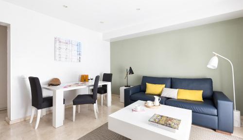 Two-Bedroom Apartment (6 Adults)