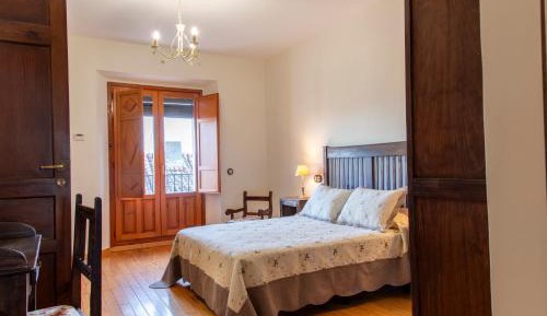 Quadruple Room with Private Bathroom