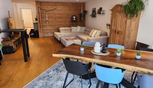 Two-Bedroom Deluxe Apartment with Garden View