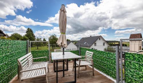 Superior One-Bedroom Apartment with Balcony