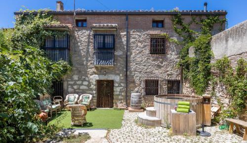 Superior Apartment with Balcony
