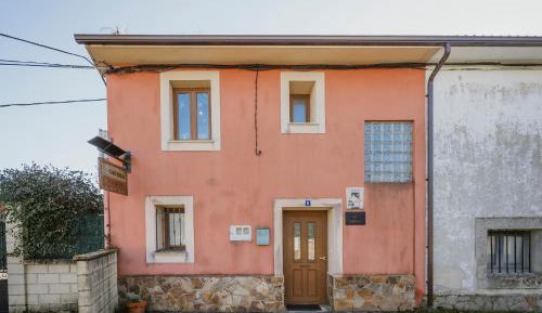 Three-Bedroom Premium Apartment with Balcony