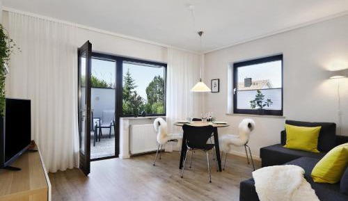 One-Bedroom Apartment with Garden View