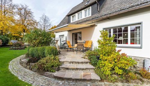 One-Bedroom Apartment with Garden View