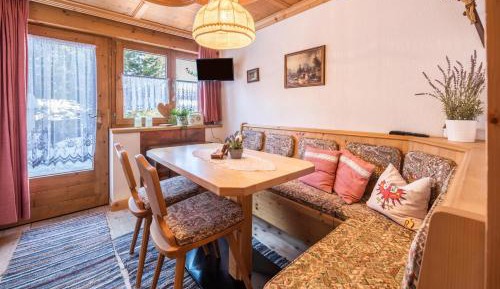 One-Bedroom Apartment with Garden View