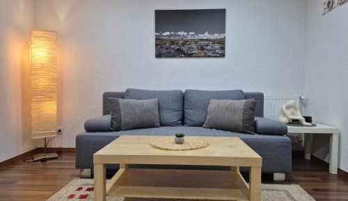 One-Bedroom Apartment with Kitchen