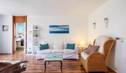 Two-Bedroom Apartment with Lake View