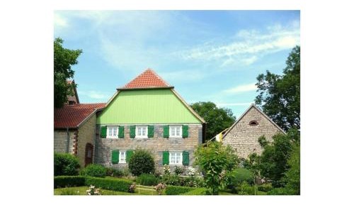 Eight-Bedroom Holiday Home